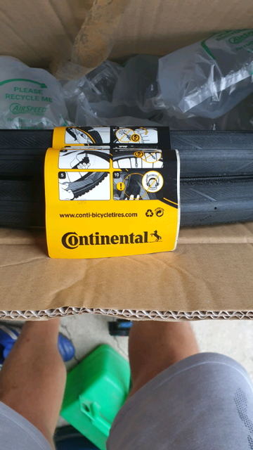 continental ultra sport ii clincher wired road tyre